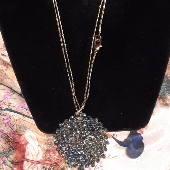 Woven sparkle bead pendant and necklace goldtone - Picture 11 of 11